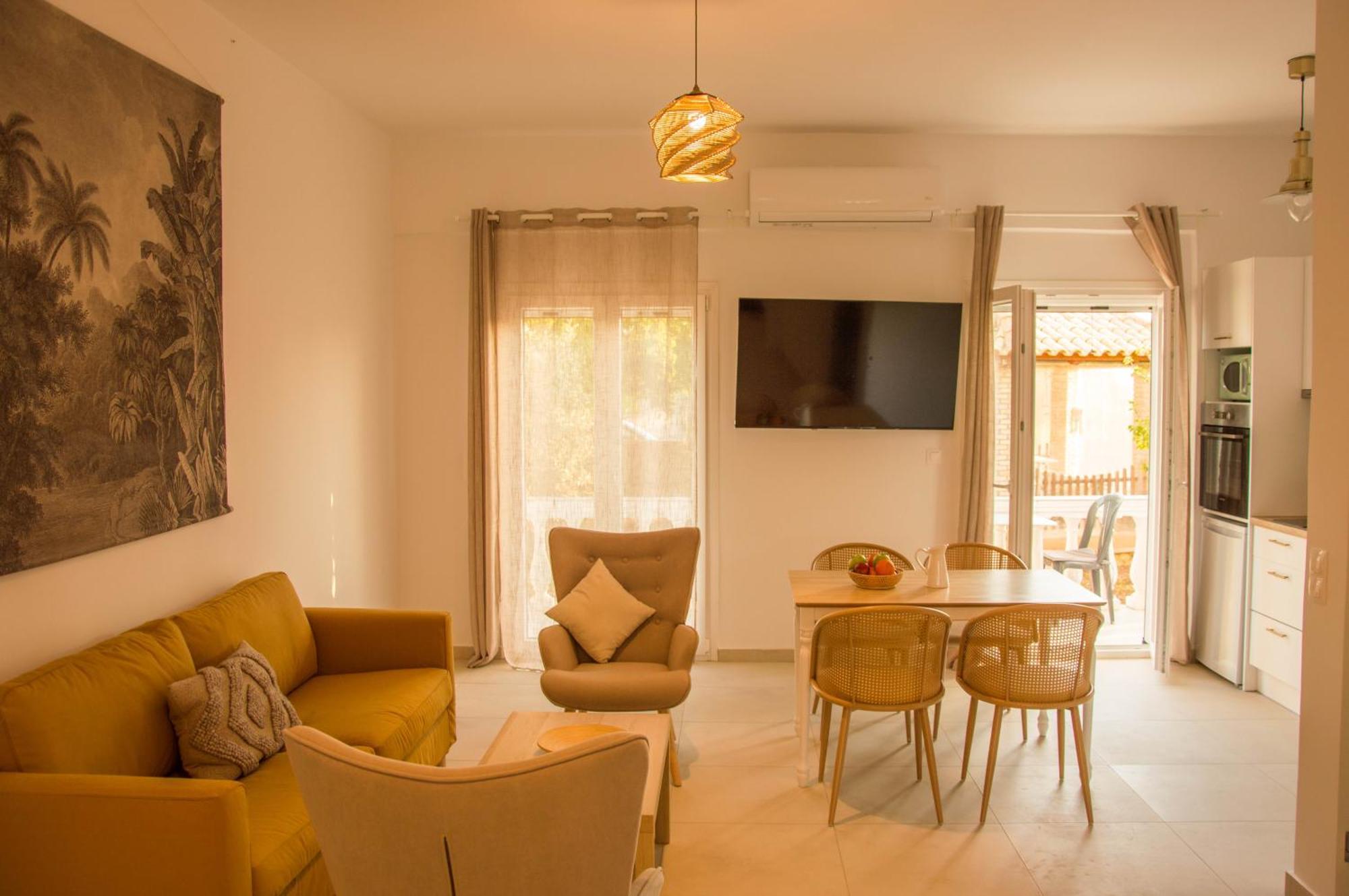 Aristidis Apartments Agios Georgios  Dış mekan fotoğraf